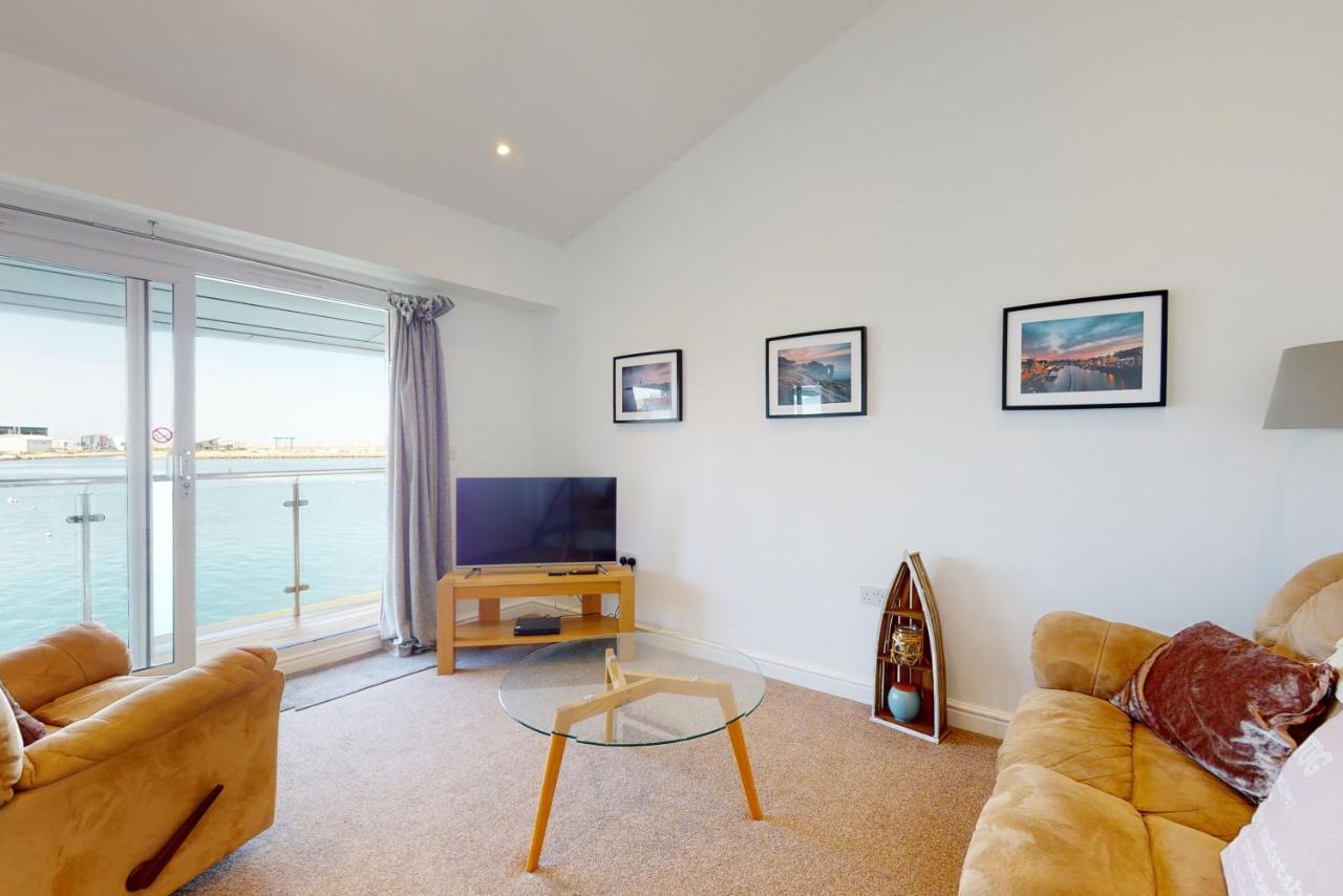 Crabbers' Wharf Aparthotel พอร์ตแลนด์ ภายนอก รูปภาพ