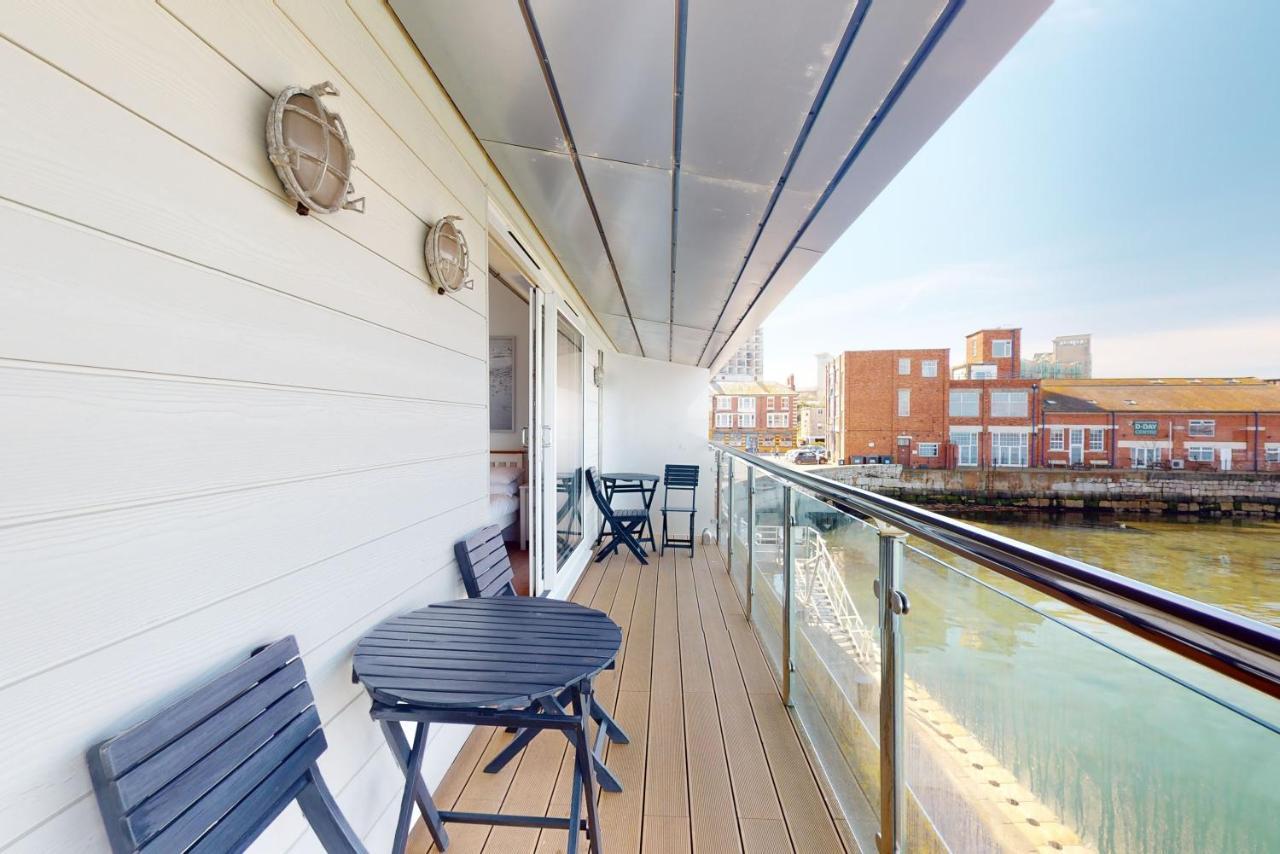 Crabbers' Wharf Aparthotel พอร์ตแลนด์ ภายนอก รูปภาพ