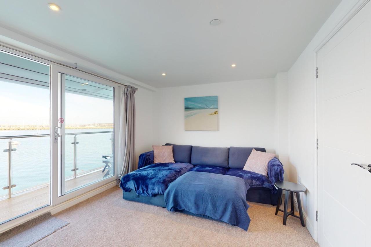 Crabbers' Wharf Aparthotel พอร์ตแลนด์ ภายนอก รูปภาพ