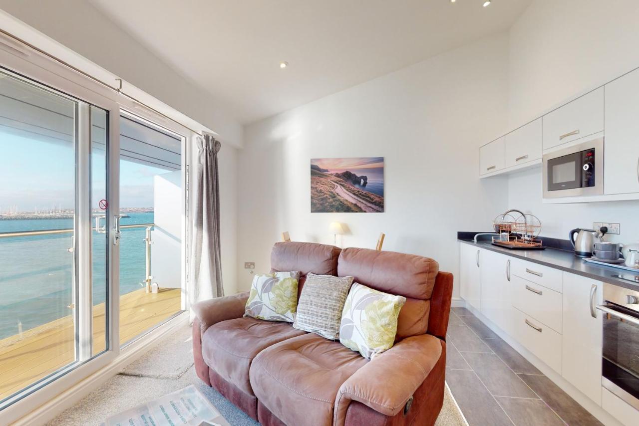Crabbers' Wharf Aparthotel พอร์ตแลนด์ ภายนอก รูปภาพ