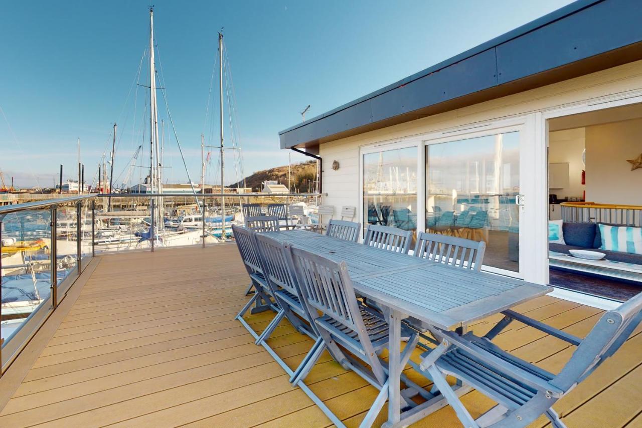 Crabbers' Wharf Aparthotel พอร์ตแลนด์ ภายนอก รูปภาพ